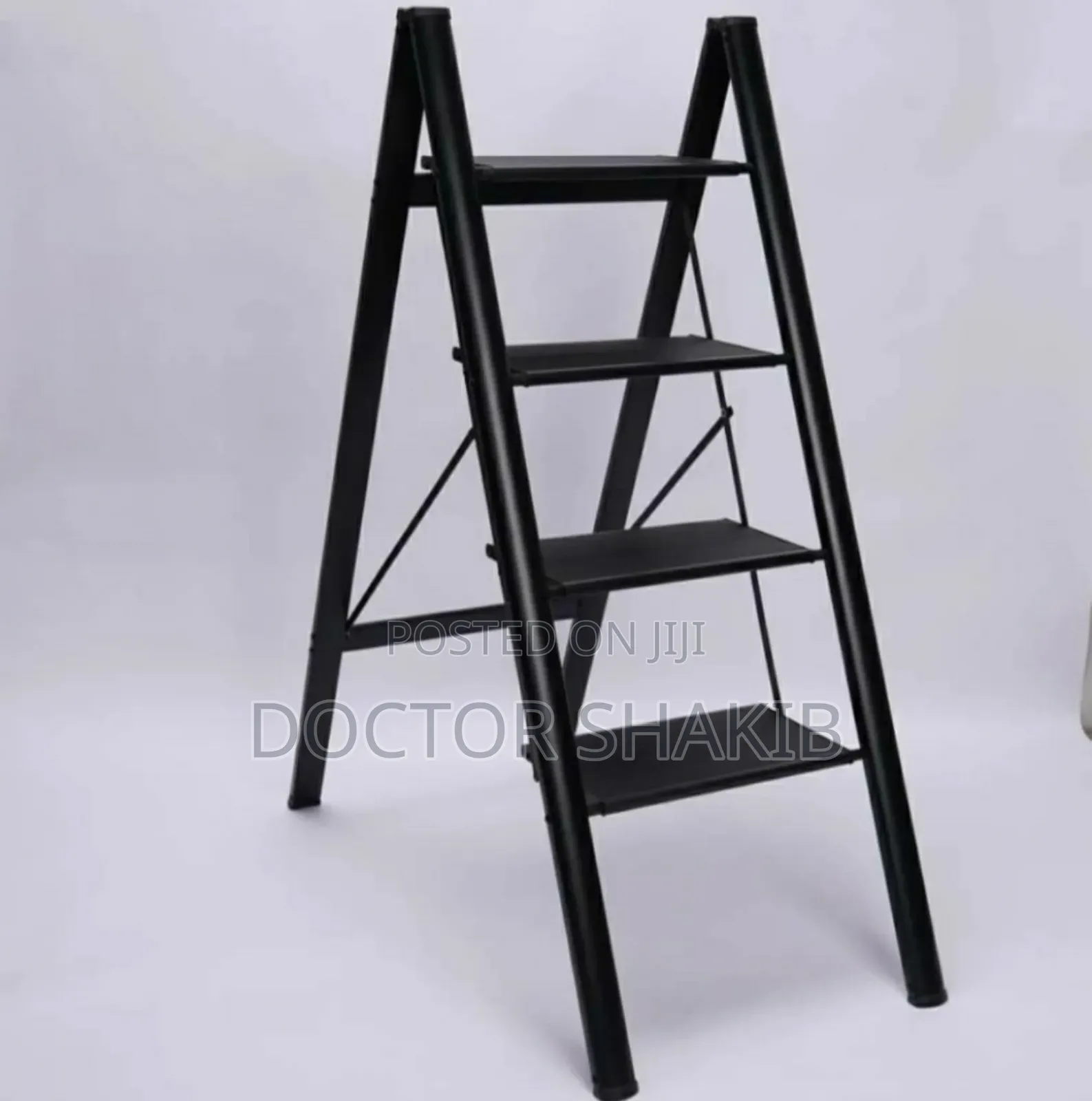 Strong Foldable Ladder 4-Steps Black