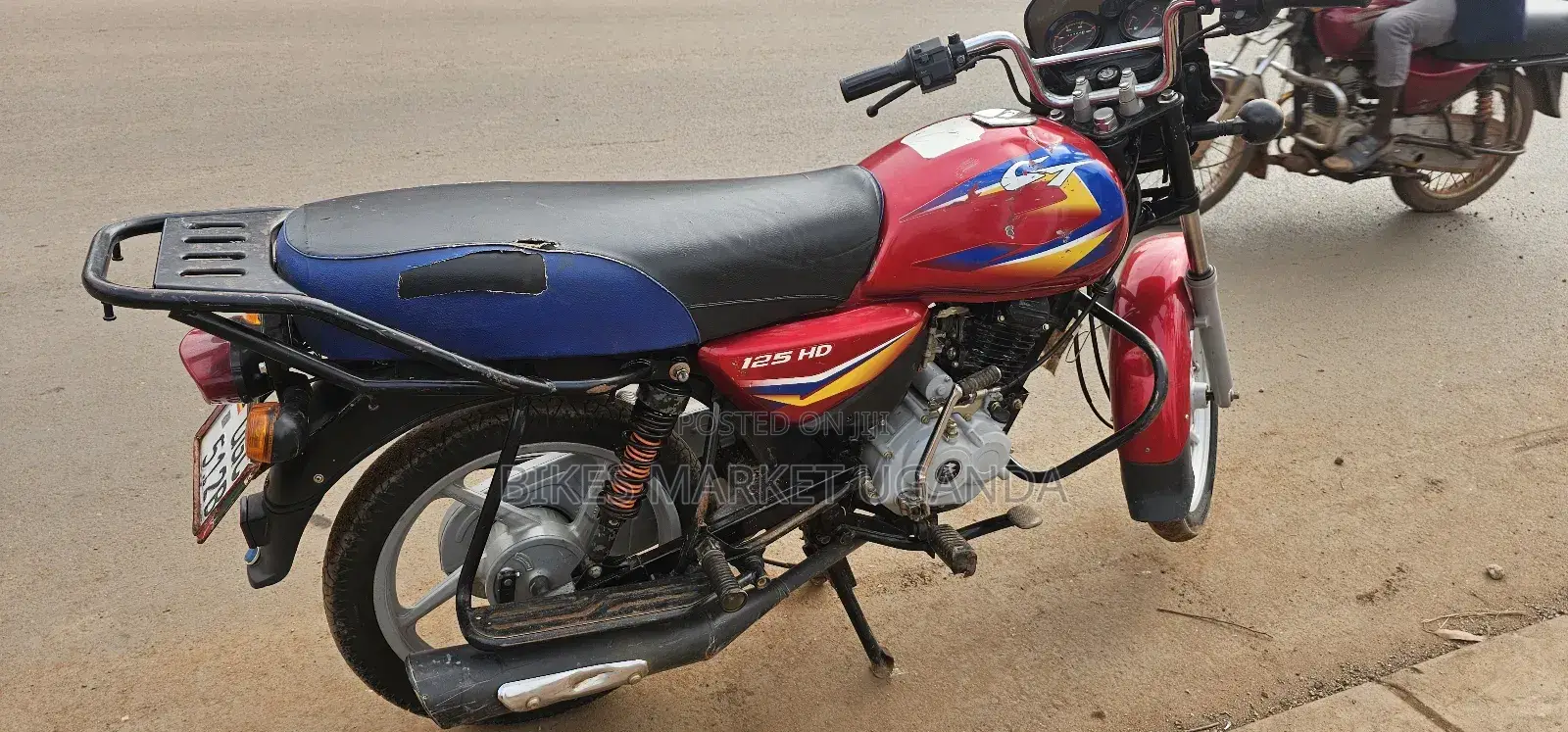 Bajaj Boxer 125 2025 Red
