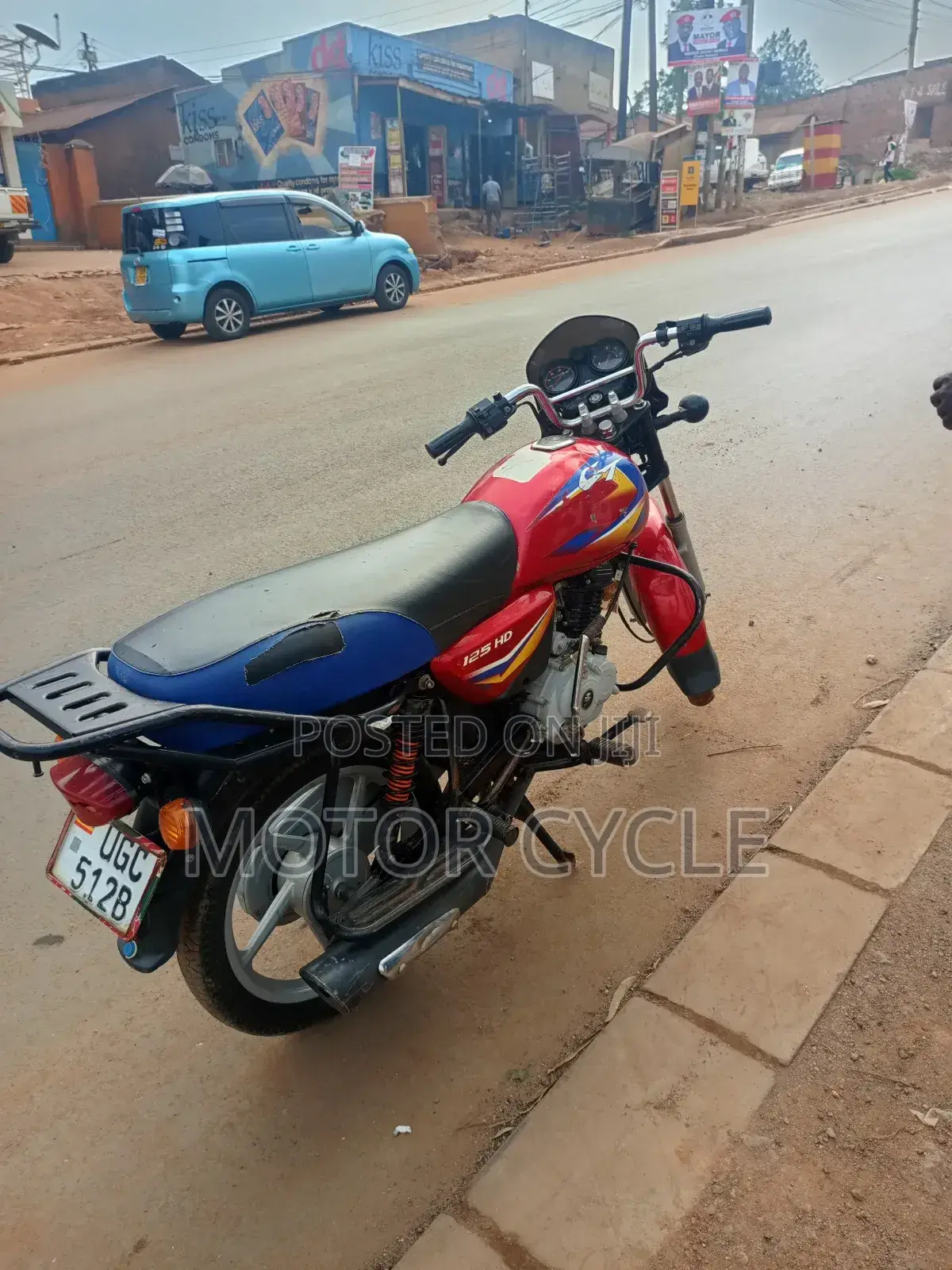Bajaj Boxer 125 2025 Red