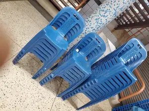 Standard Plastic Chairs Standard Plastic Chairs