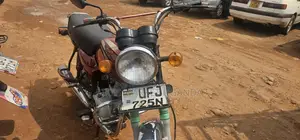 Bajaj Boxer 2023 Red