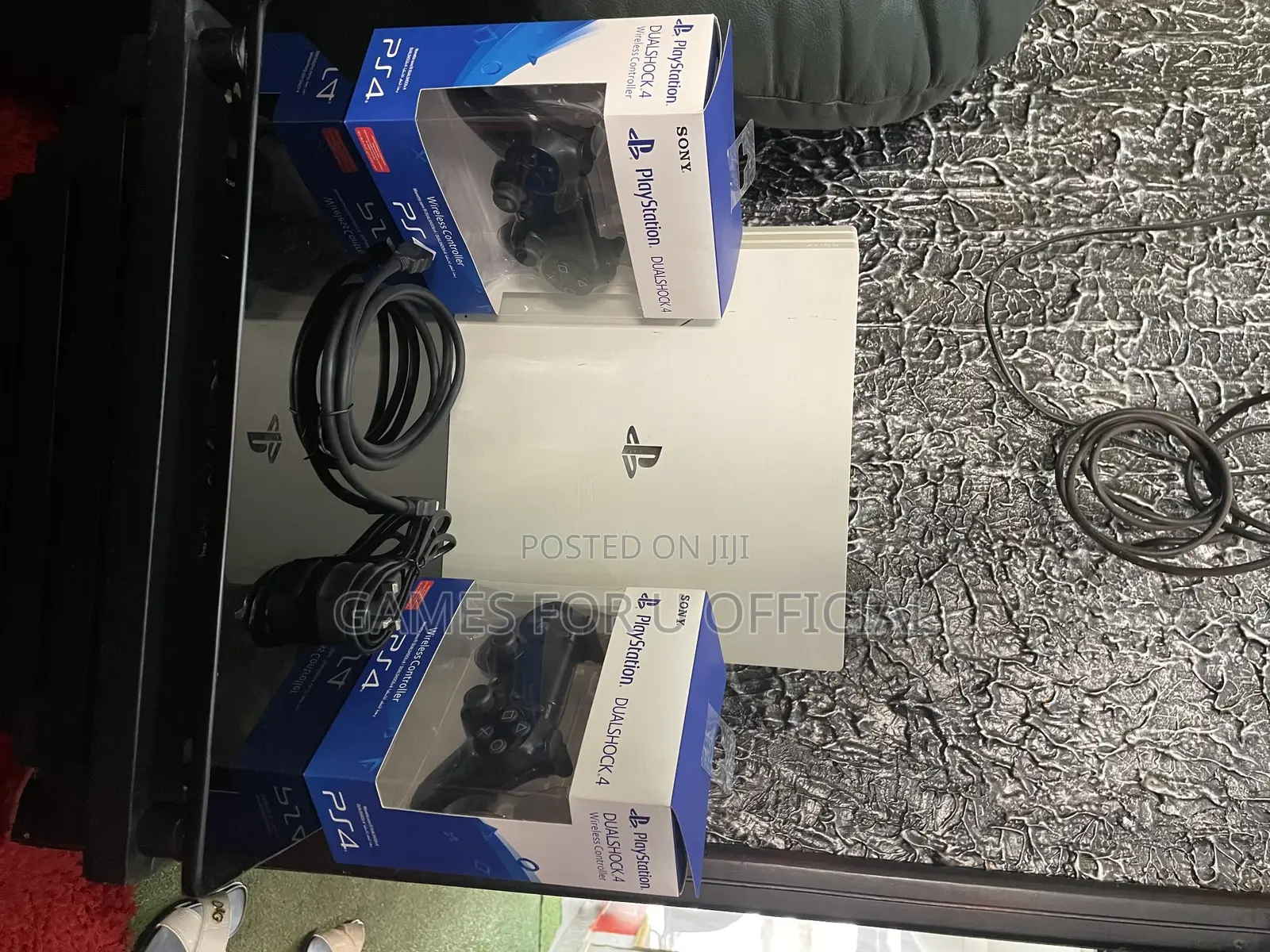 Ps4 Pro Uk Used 2 Controllers White In Color