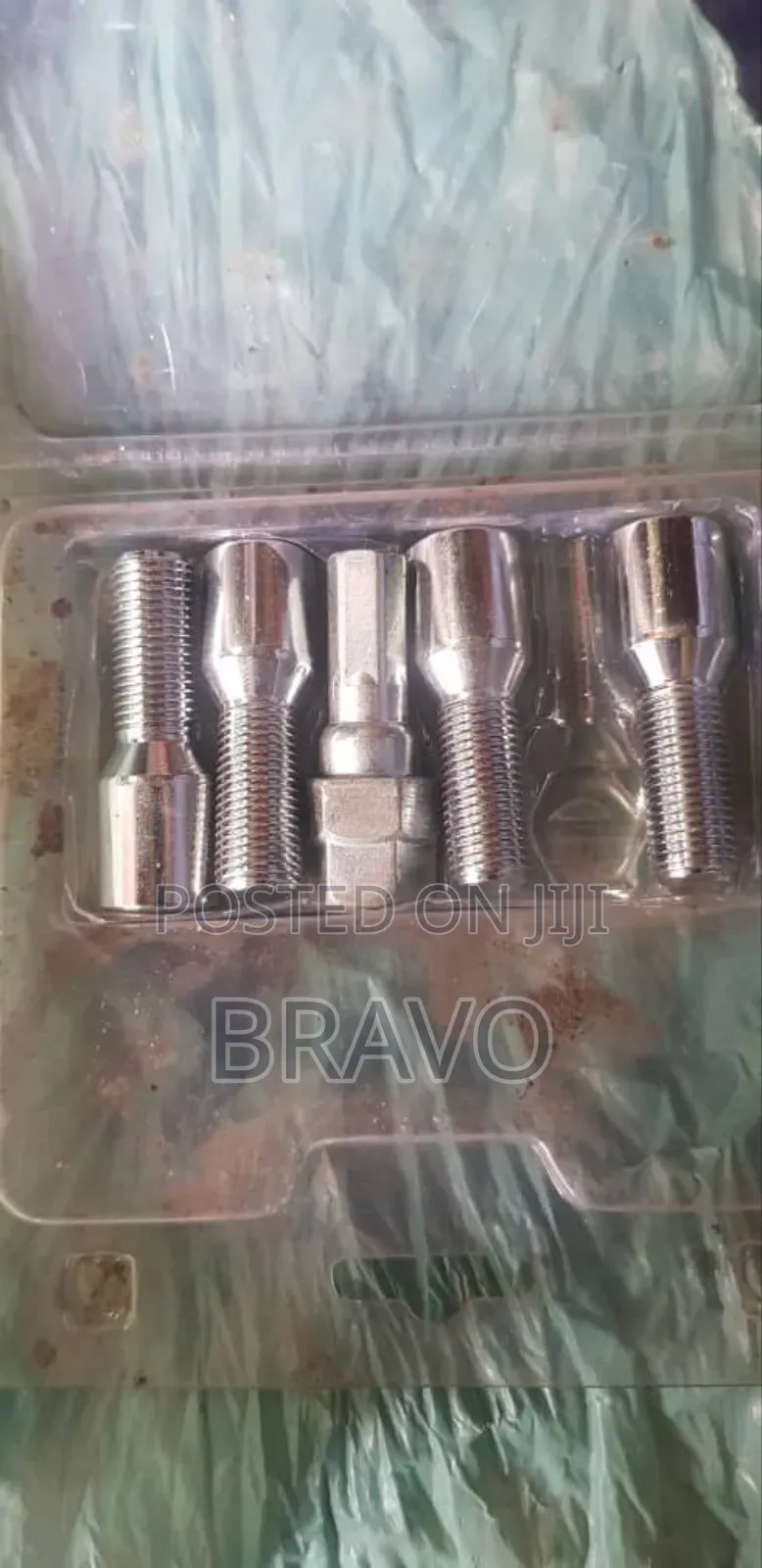 Special Nut for Cars .