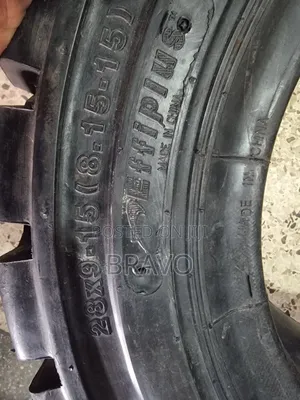 28x9 - 15 (8.15 -15 ) Tubes Tires for Forklift