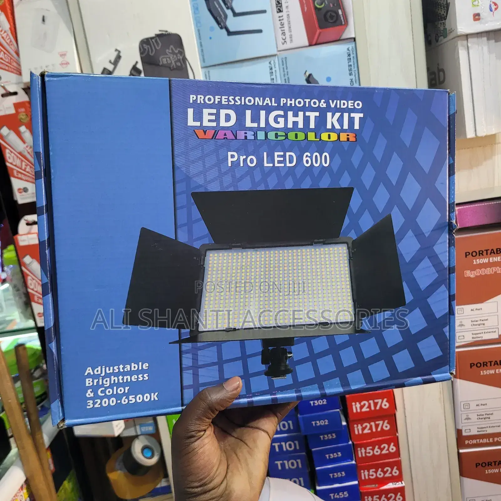 Professional Photo and Video Led Light Kit U600