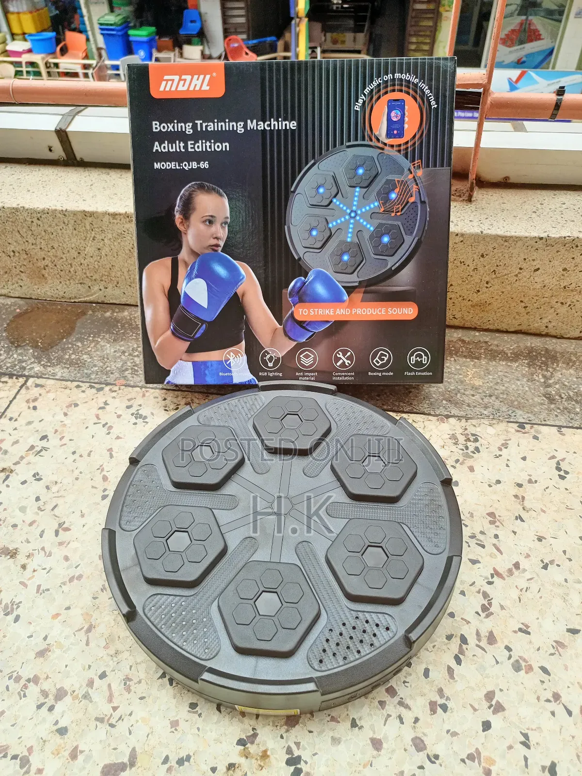 Boxing Training Machine Adult Edition (Model: QJB-66).