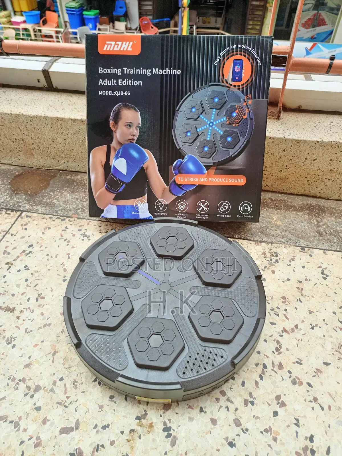 Boxing Training Machine Adult Edition (Model: QJB-66).