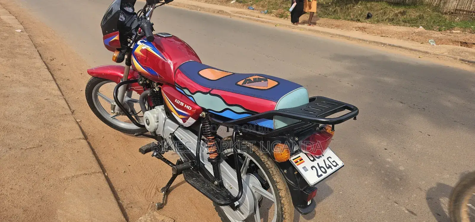 Bajaj Boxer 125 2025 Red