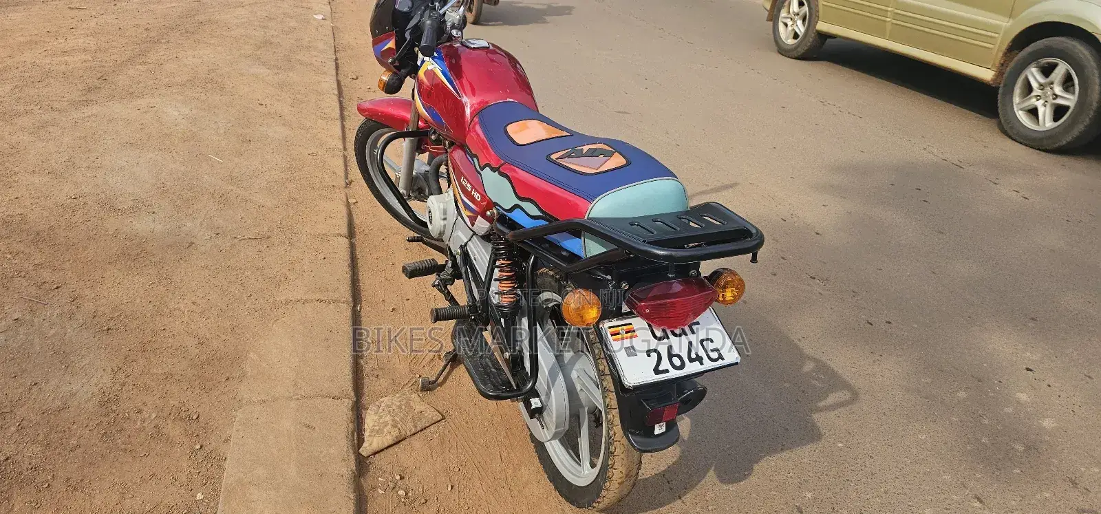 Bajaj Boxer 125 2025 Red