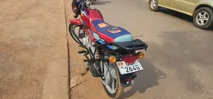 Bajaj Boxer 125 2025 Red