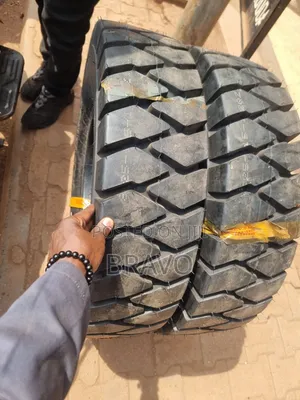 8.25 - 15 Advance Tube Tires for Forklift.