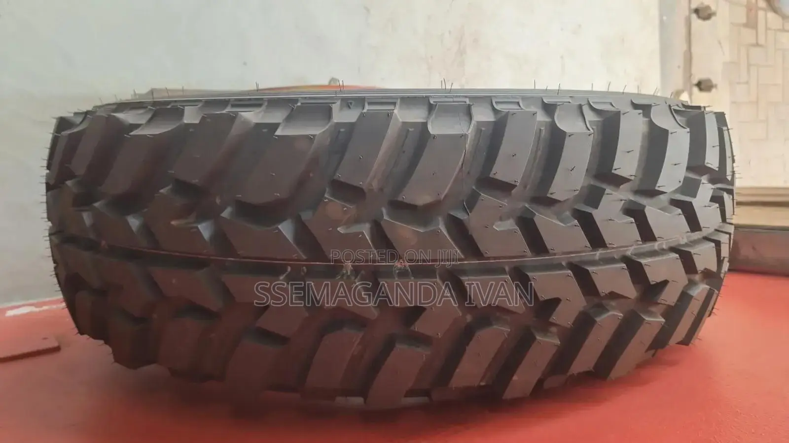 285/75r16 Dunlop Grandtrek M/T2(Brand New)