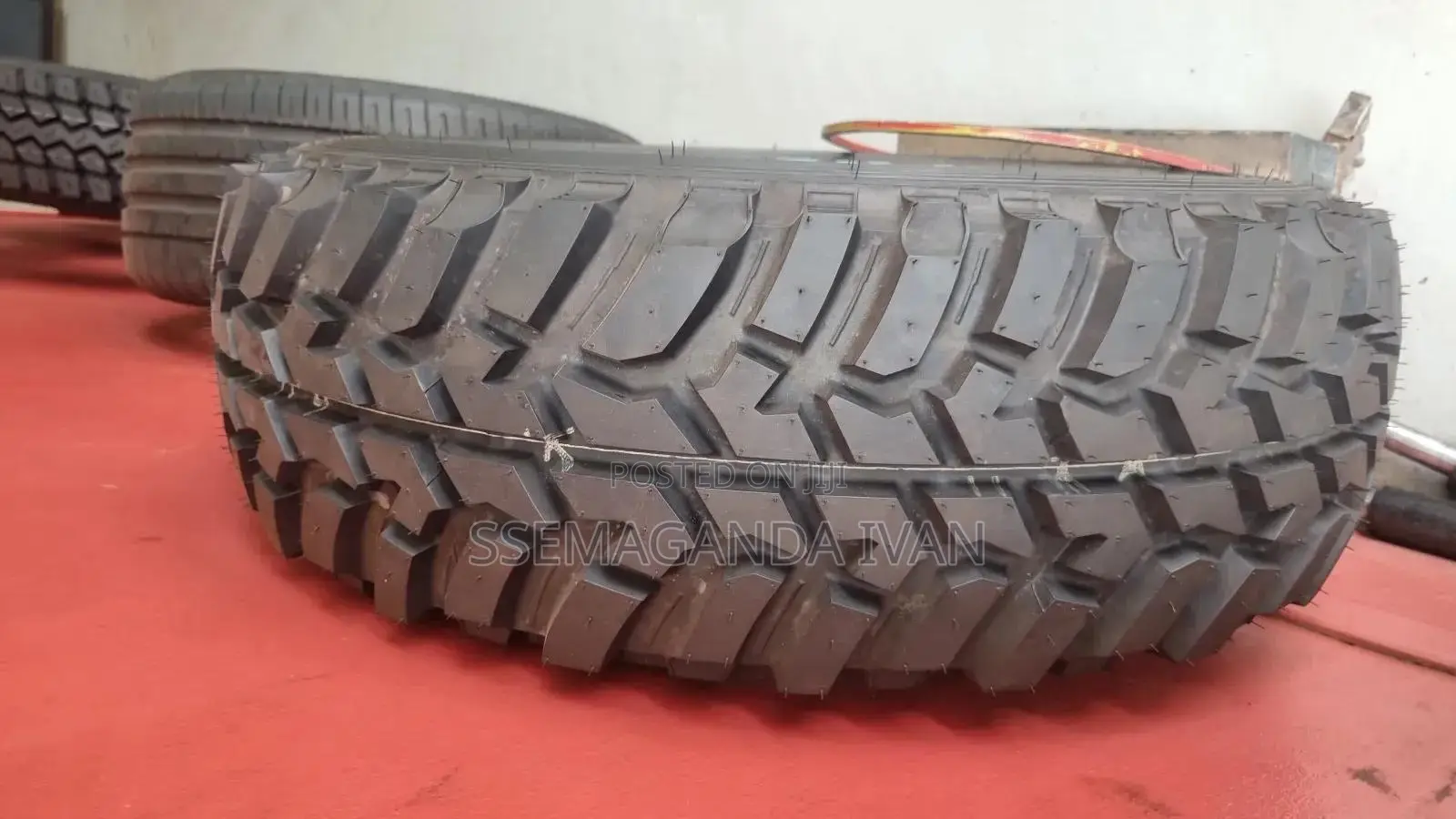 285/75r16 Dunlop Grandtrek M/T2(Brand New)