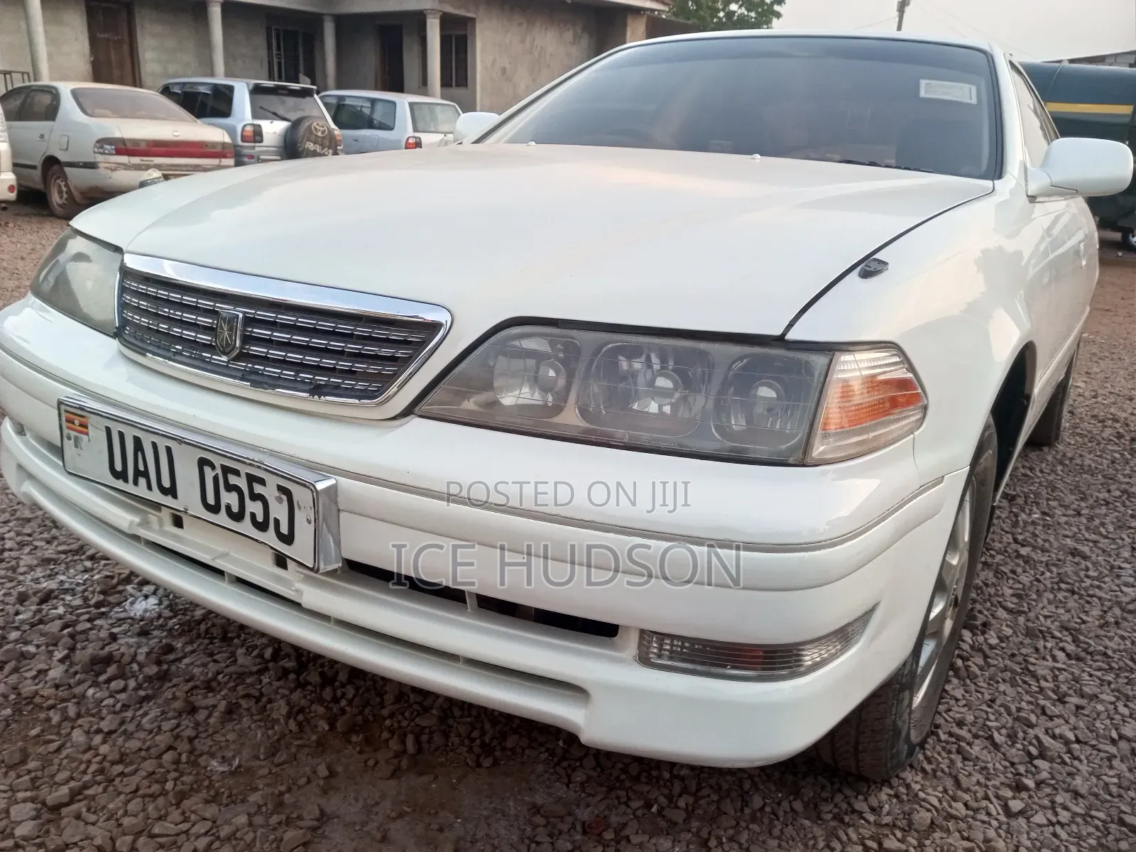 Toyota Mark II 2001 White