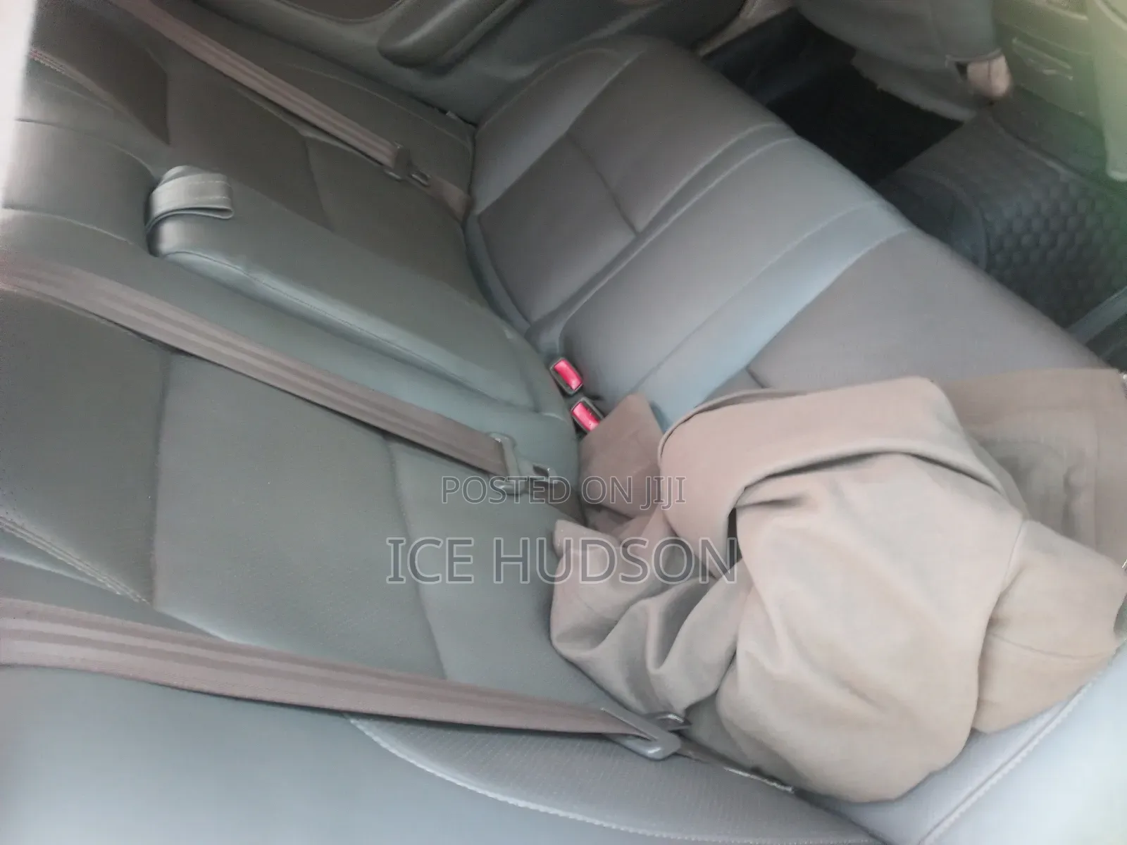 Toyota Mark II 2001 White