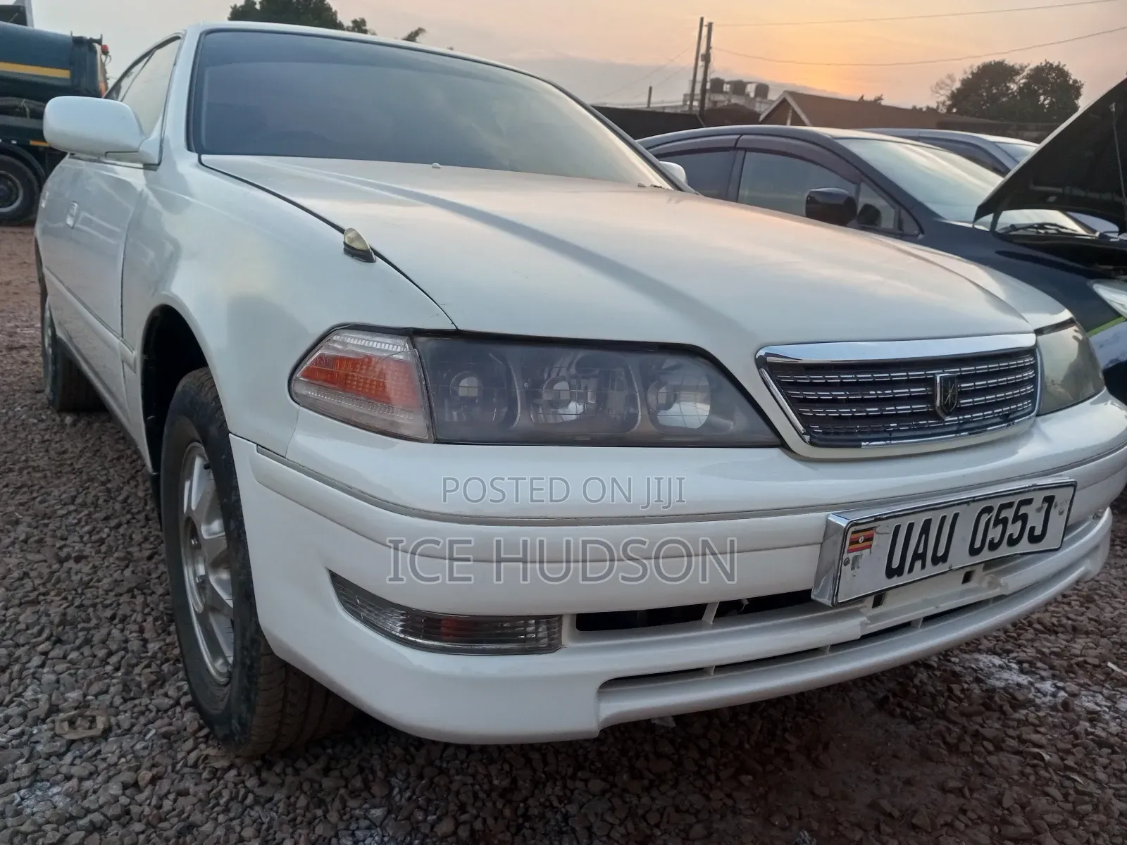 Toyota Mark II 2001 White
