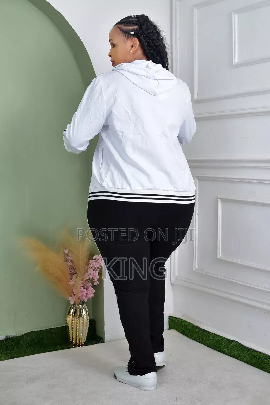 Thort Channel Ladies Track Suit