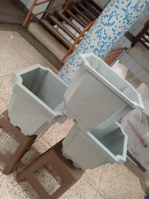 Square Flower Vessel 8