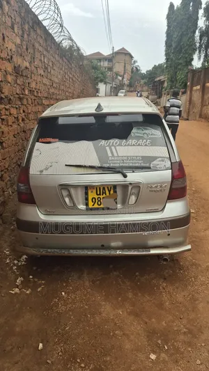 Toyota Nadia 2000 Silver