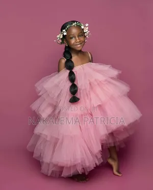 Photo - Classy Kids Dresses for Hiring for Photoshoot