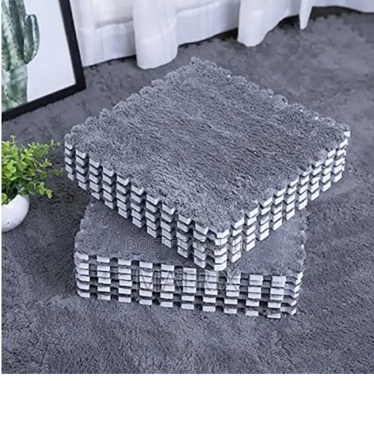 10pcs of Puzzle Carpets 30by30cm
