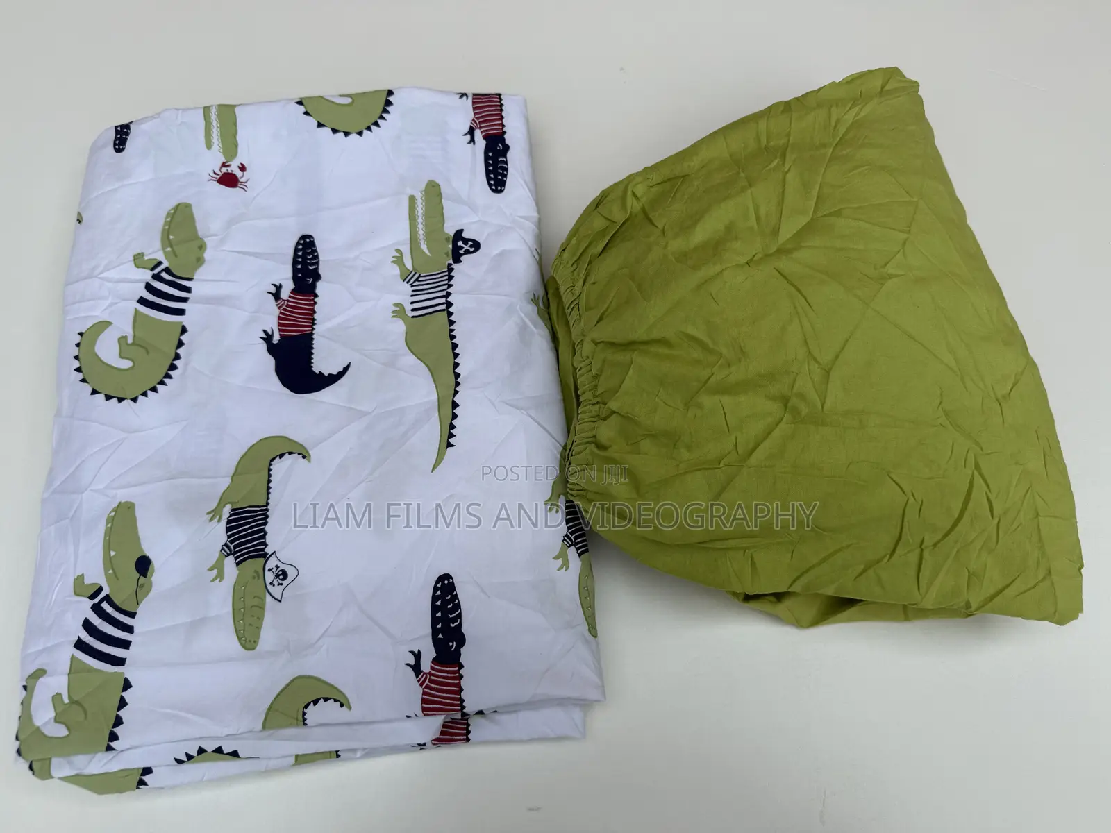 Pure Cotton Mix And Match Uk London Bedsheets 4/6