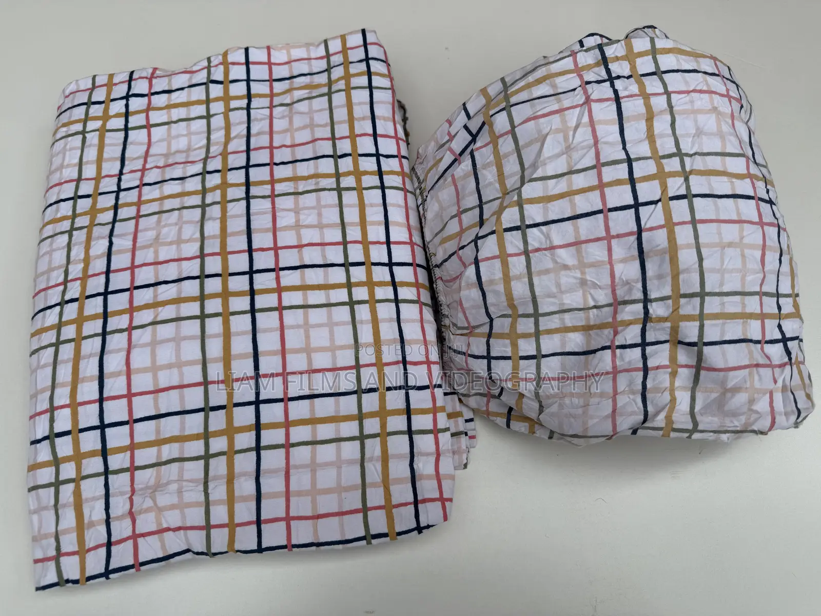 Pure Cotton Mix And Match Uk London Bedsheets 4/6