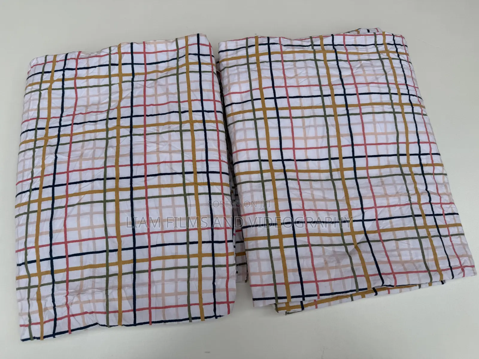 Pure Cotton Mix And Match Uk London Bedsheets 4/6