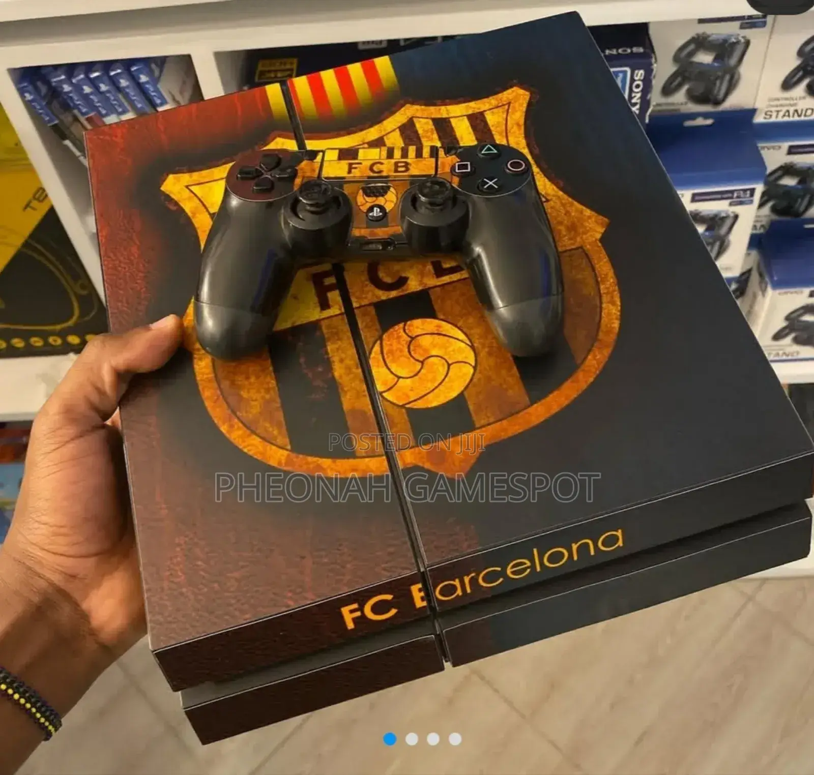 Ps4, Playstation 4 Fullset. With 12 Games and 2 Controllers