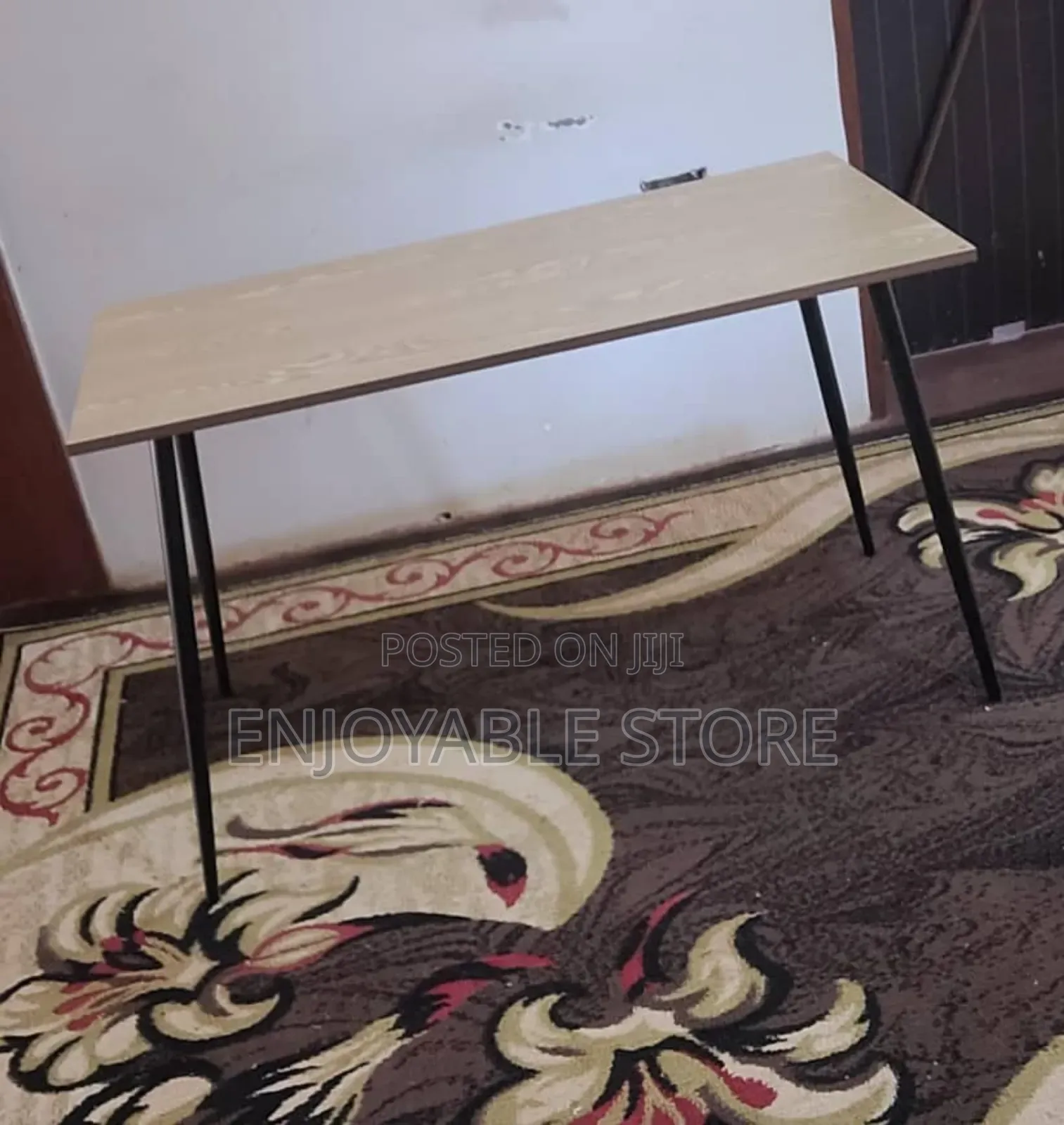 Restaurant Wooden Table