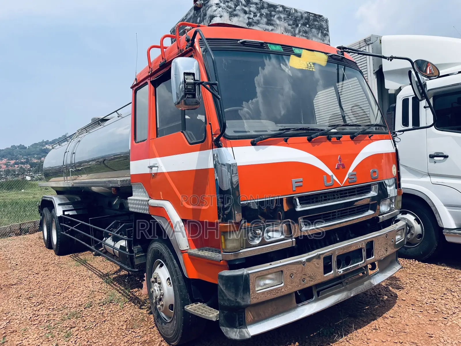 Milk Tank Truck