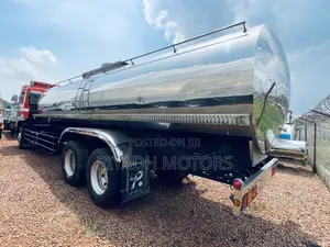Milk Tank Truck