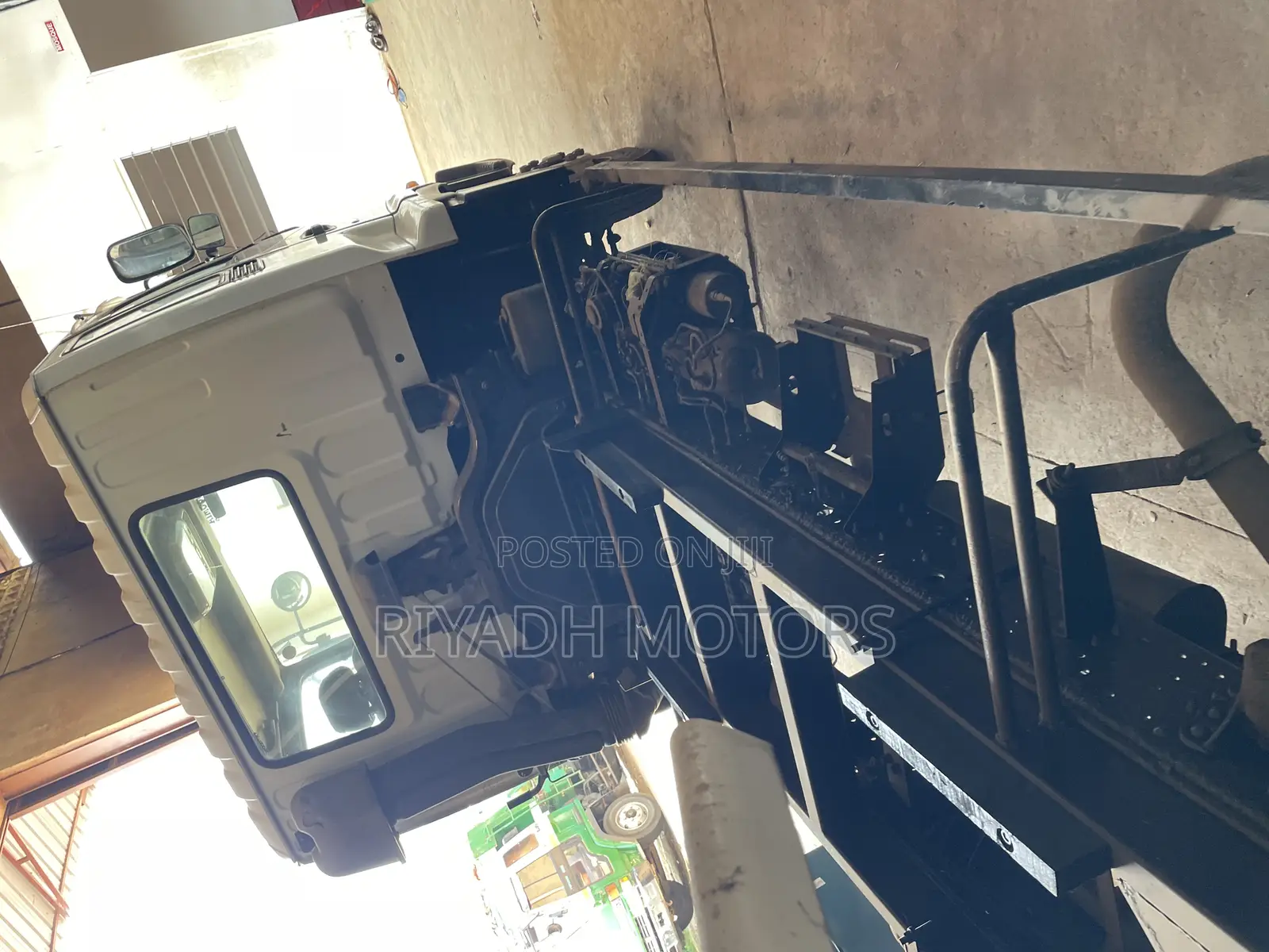Isuzu Giga Tipper