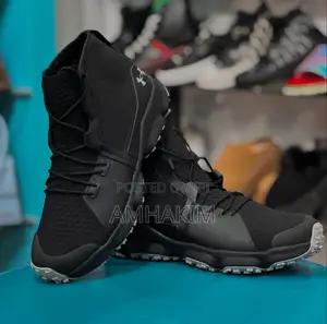 Classic Men's Speed Fit Black Under Armour Boots in Stock