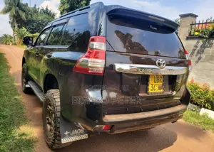 Toyota Land Cruiser Prado 2.8 D-4D 2016 Black