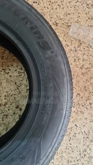 205/65r15 (1)Week Driven (Used)