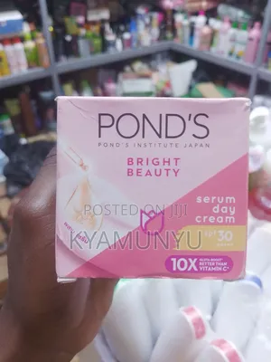 Photo - Pond's Bright Beauty Serum Day Cream and Spf30 Pa+ 