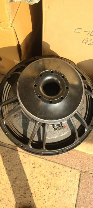 Photo - Sub Woofer Speaker Bass 21inch
