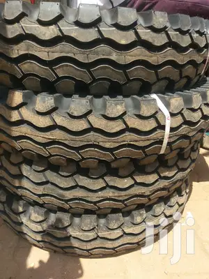 750r16 MRF M77