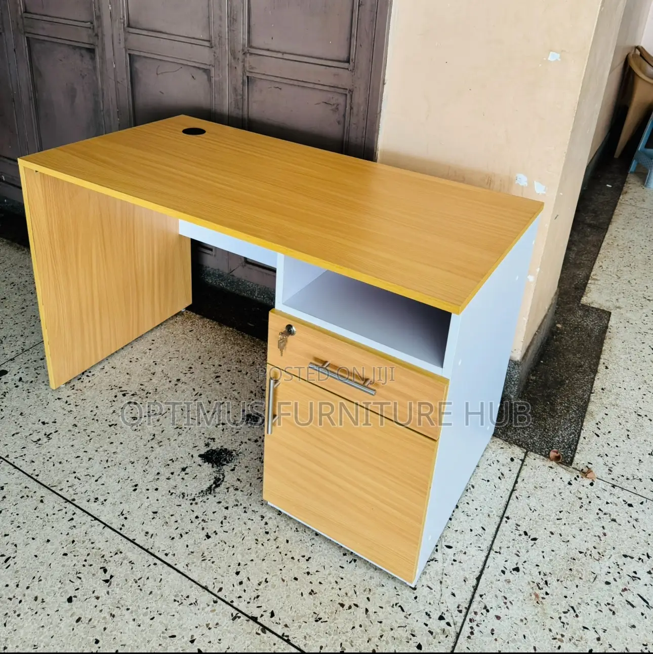 Office Desk 1.2 Meters