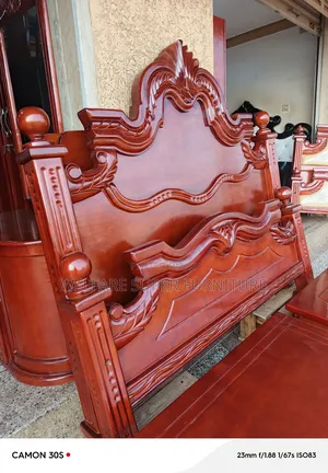 5 6 Bed in Pure Wood