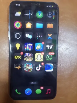 Photo - Apple iPhone 11 Pro Max 64 GB Blue