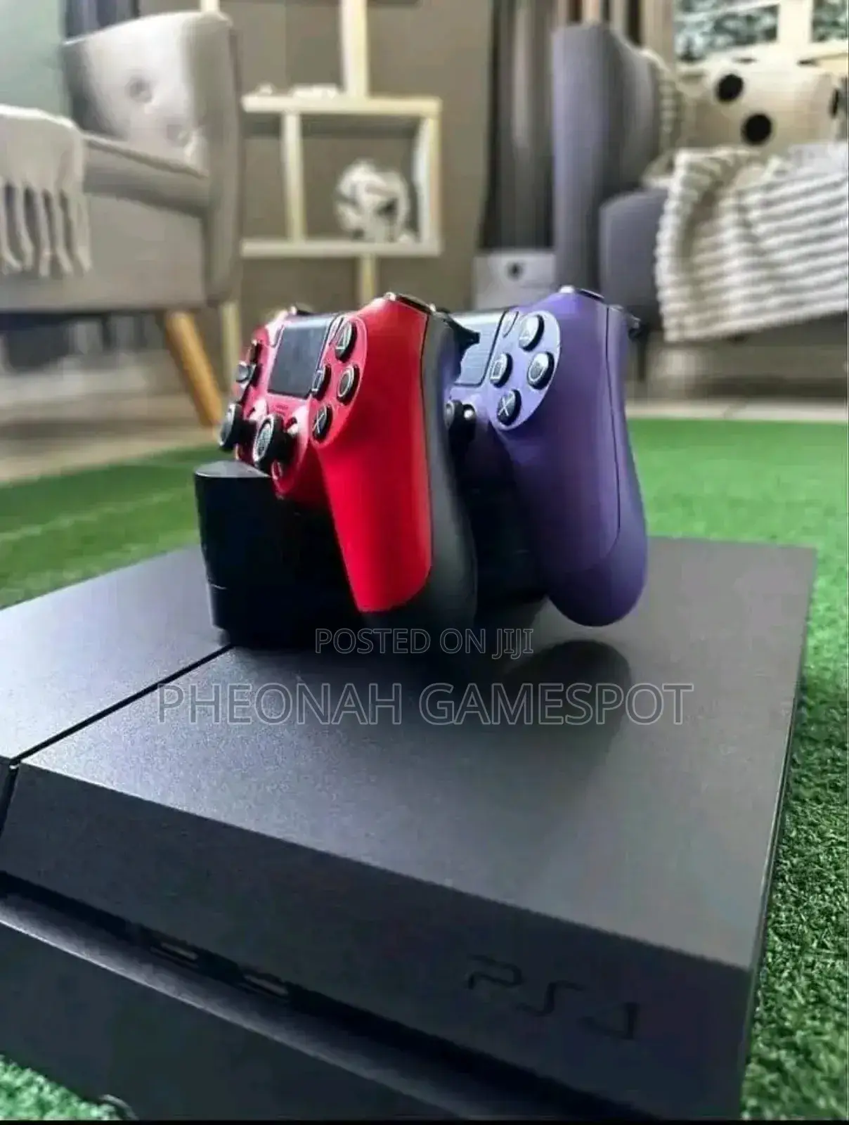 Chipped Ps4, Playstation 4 Standard. 12 Games, 2 Controllers