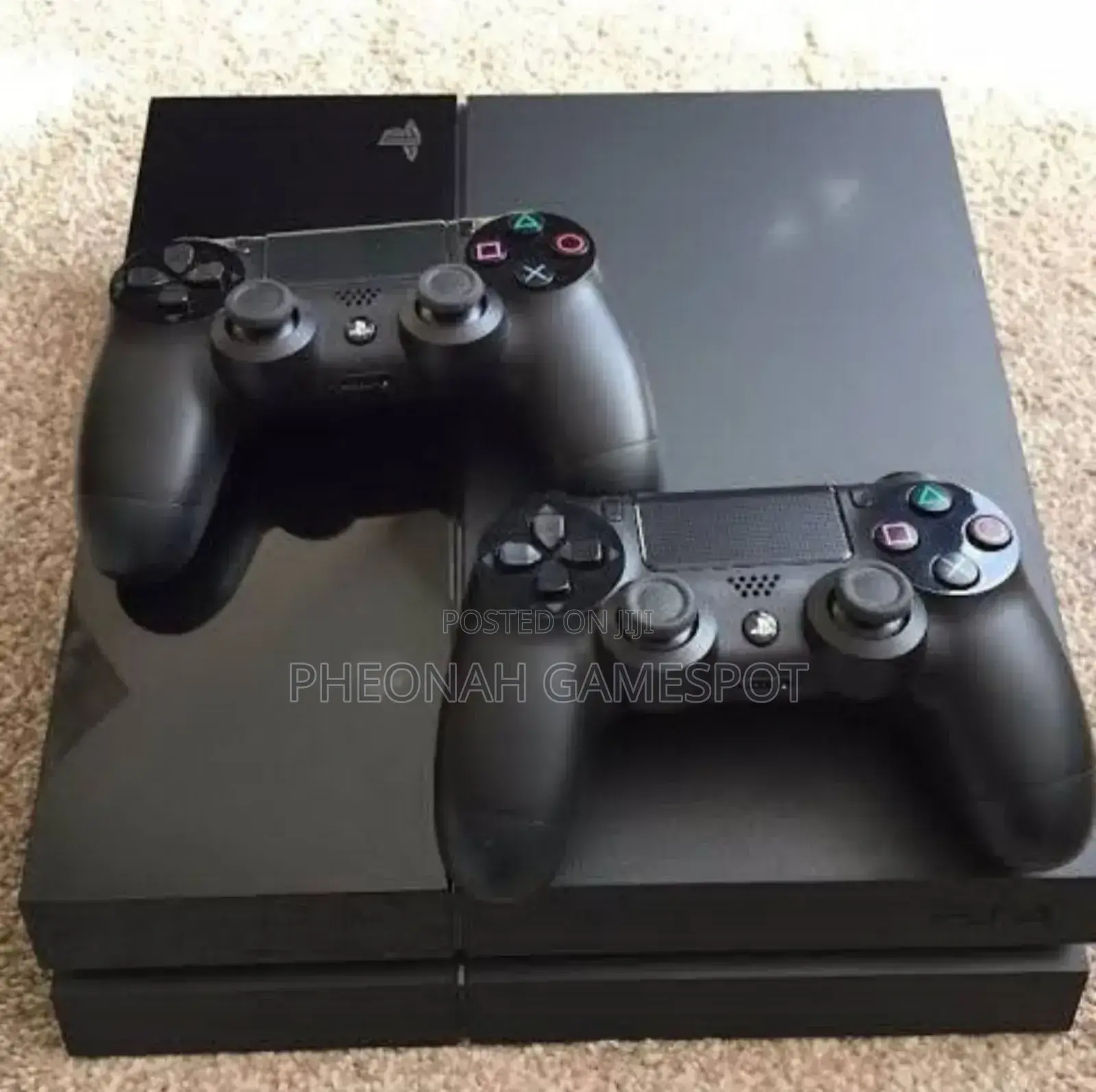 Nice Looking Chipped Ps4: Loaded With 12 Games