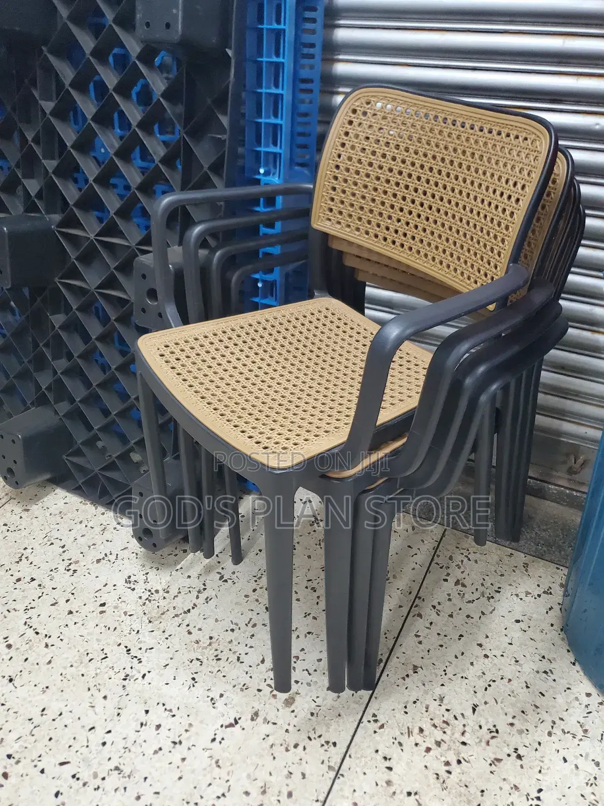 Glossy Plastic Chairs Plastic Chairs