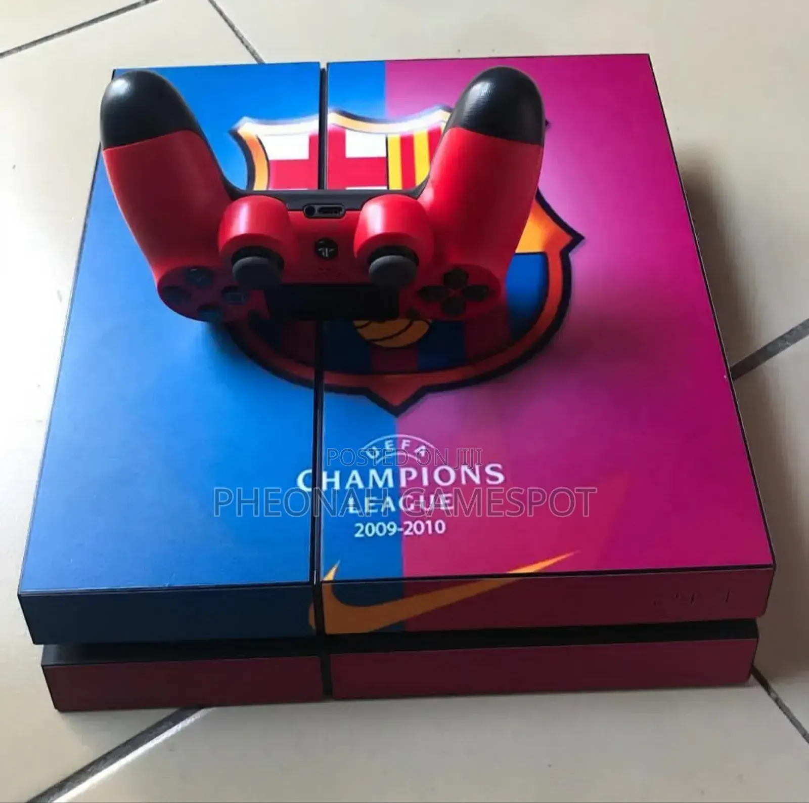 Almost New Chipped Playstation 4, Ps4: 12+ Games 2 Pads!