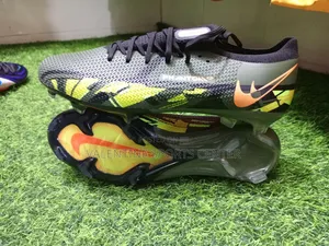 100000 for Boots Original Material All Colors and Sizes
