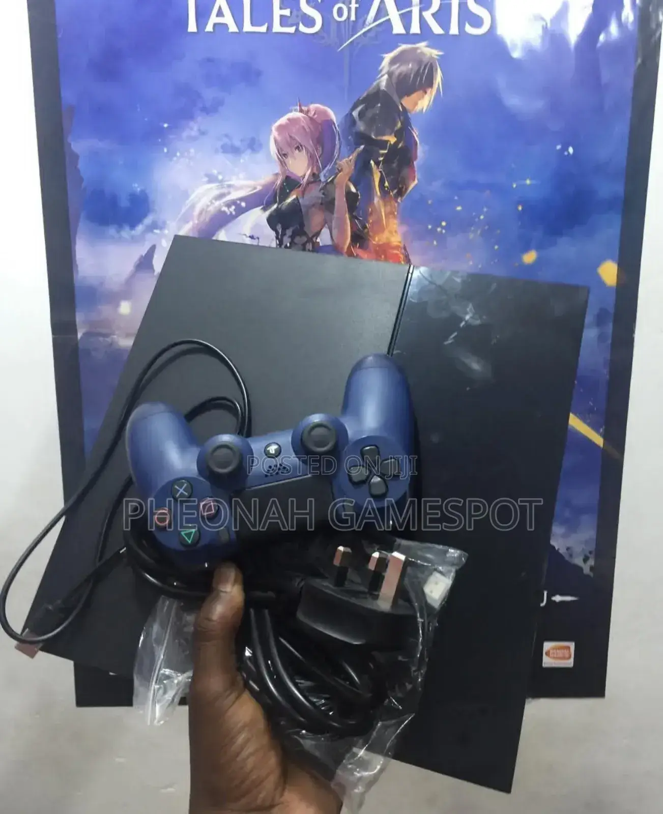 Chipped Playstation 4, Ps4: Unlock More Games! 2 Controllers
