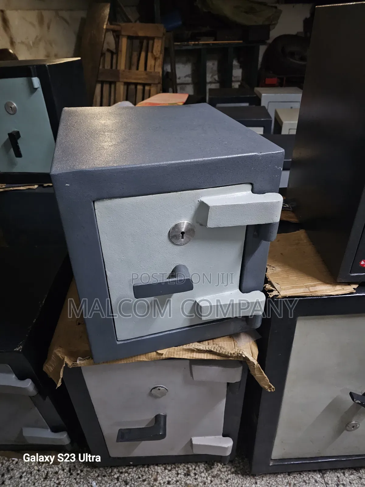 Heavy Safe Box For Valuable Items.