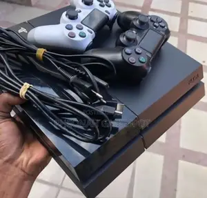 Chipped Ps4 12 Games – Ready to Play!